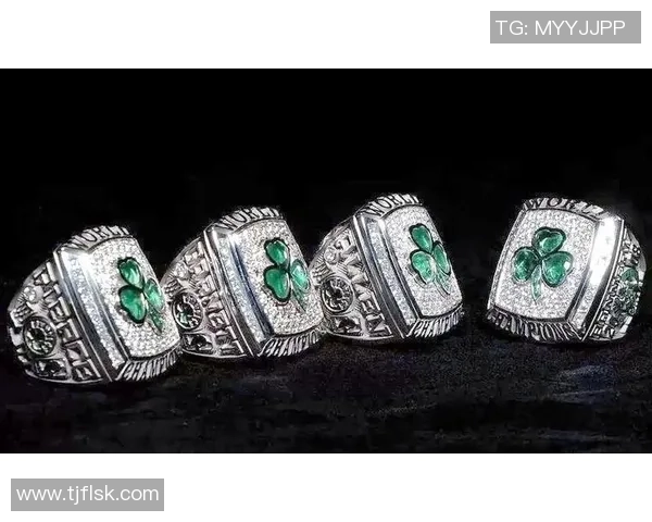 球星戒指足球荣耀传承象征团队精神与冠军梦想的璀璨见证